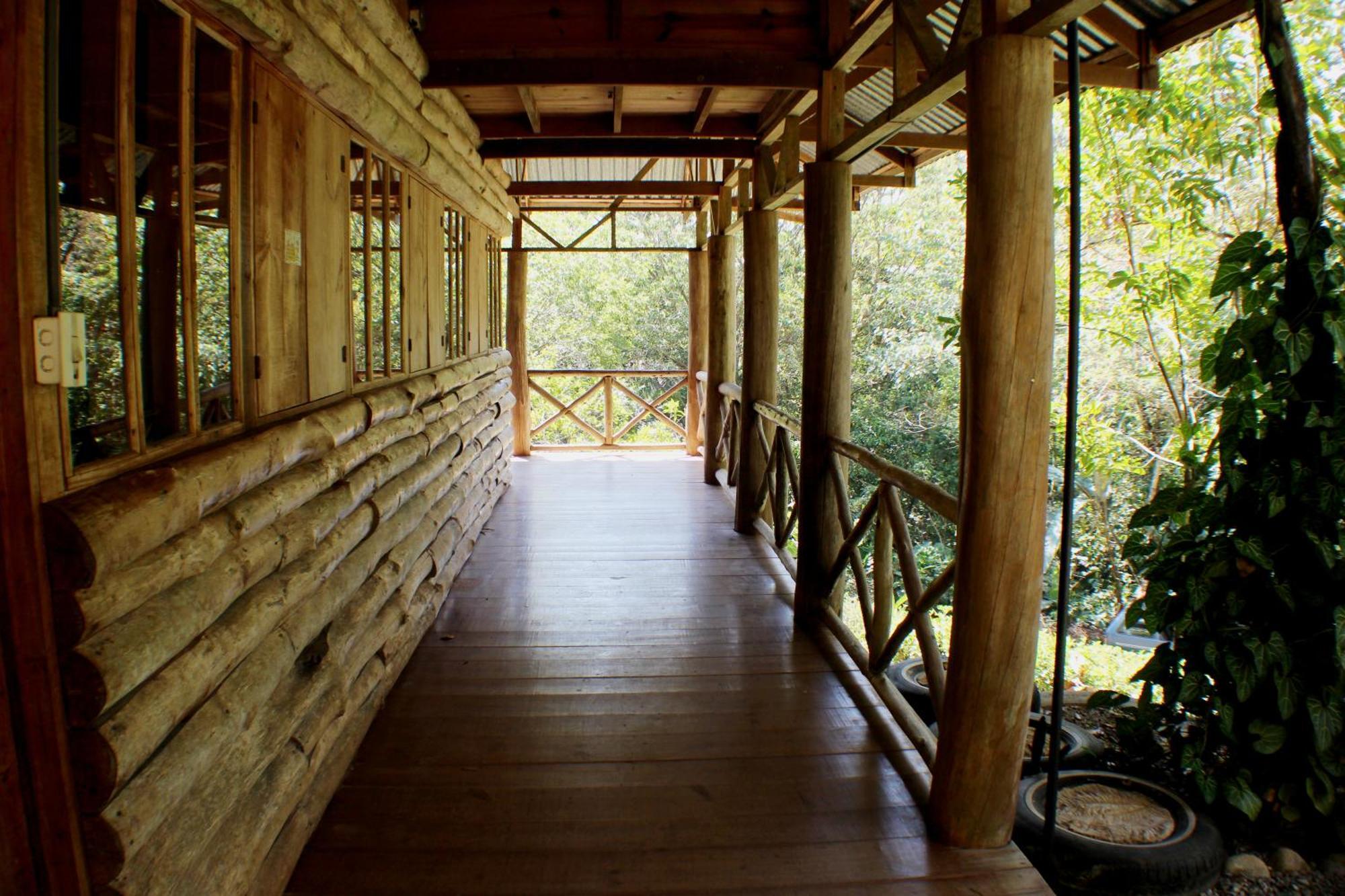 Montana Verde Rivas Bagian luar foto